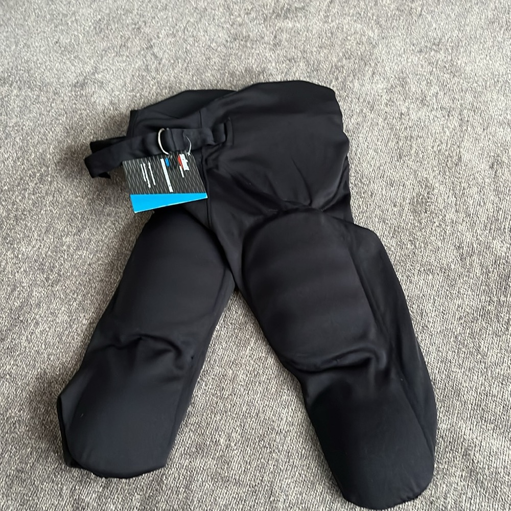 Schutt Padded Football Pants Size Youth XL NWT